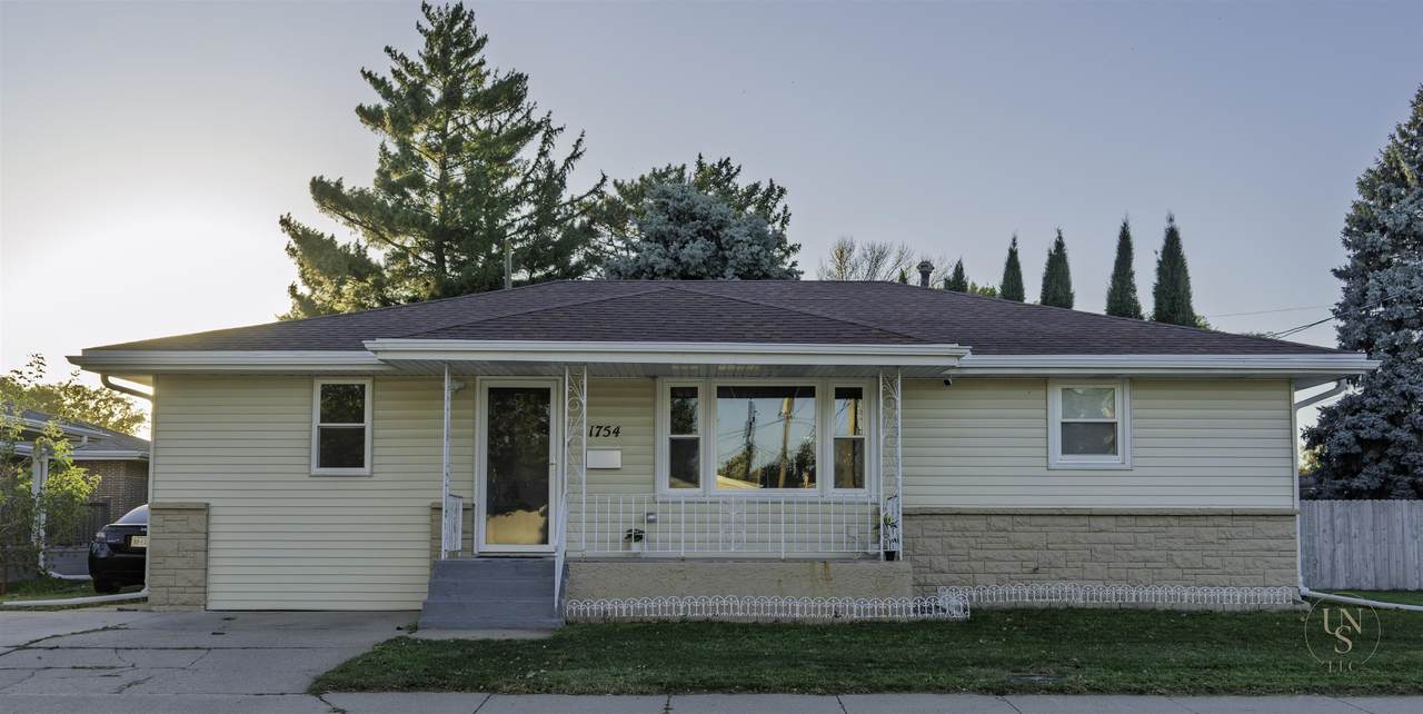 1754 18th Avenue - Photo 1