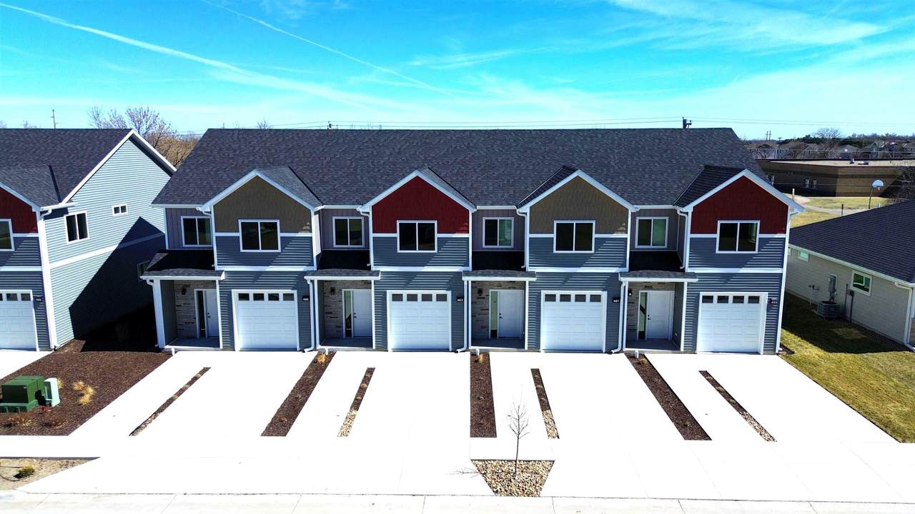 469 7th Avenue - Photo 1