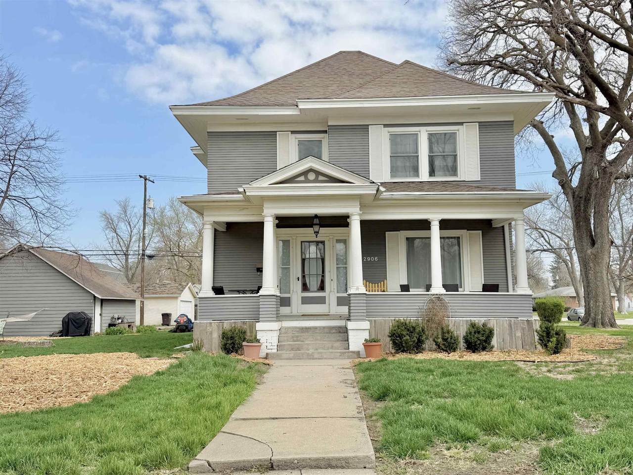 2906 17th Street - Photo 1