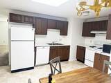 1910 32nd Street - Photo 3