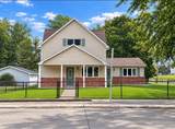 303 8th Street - Photo 1