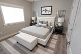 2333 38th Street - Photo 5
