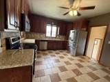 910 41 Rd - Photo 5
