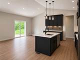 5841 Shady Lake Road - Photo 4