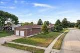 3496 Linden Drive - Photo 2