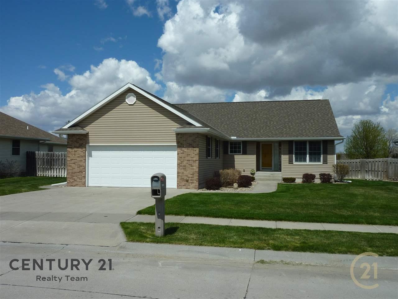 5004 41ST STREET - Photo 1