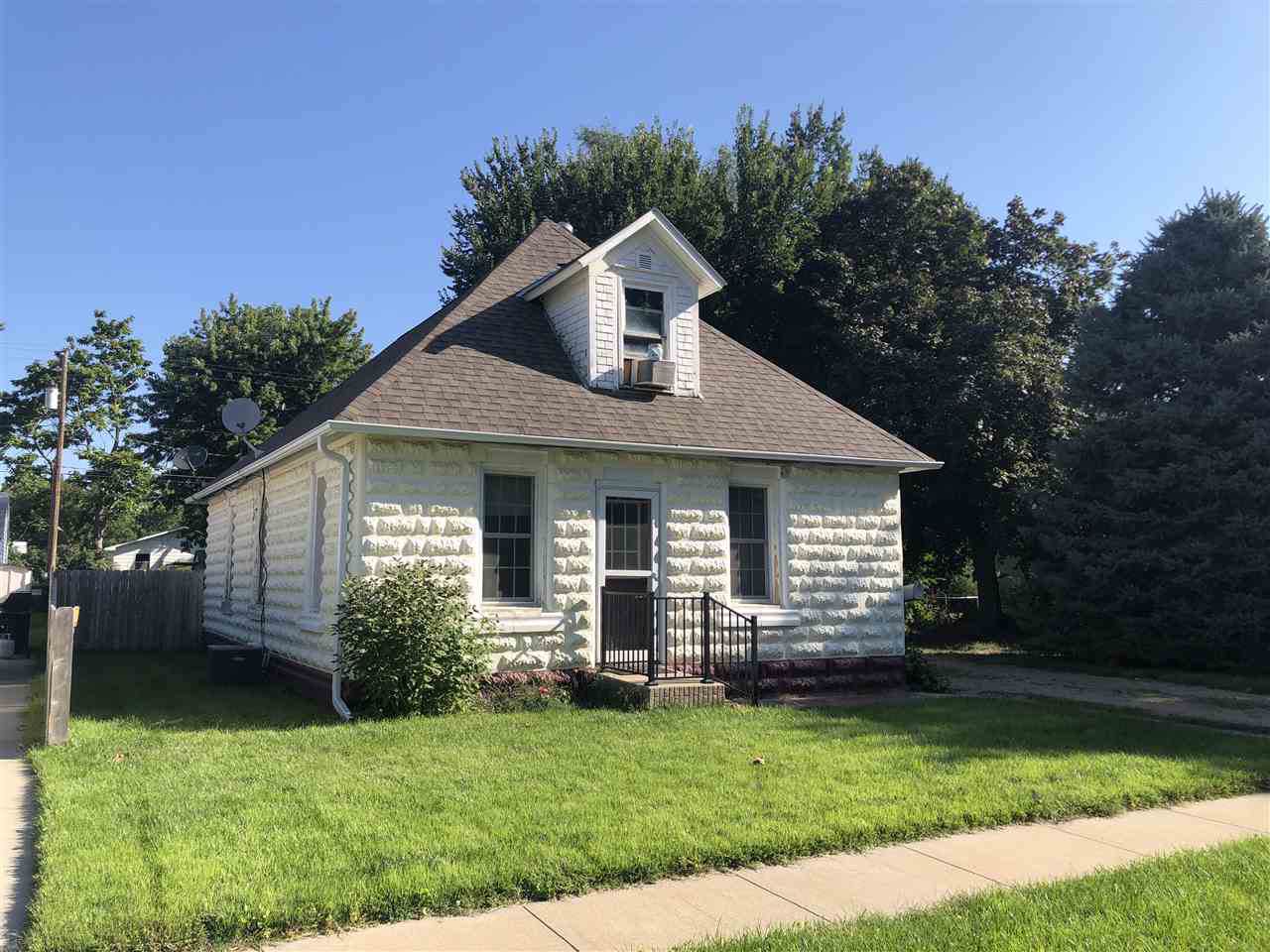 3516 13TH STREET - Photo 1