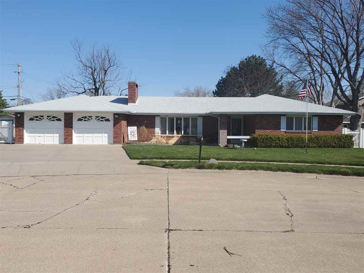 2104 Oak Park Place - Photo 1