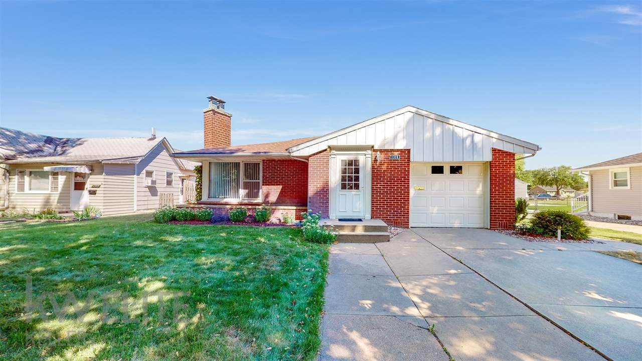 1318 8TH STREET - Photo 1