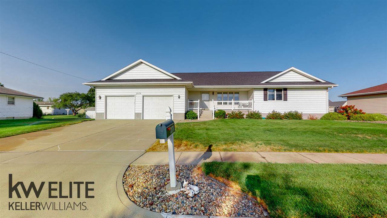 2876 38TH AVENUE - Photo 1