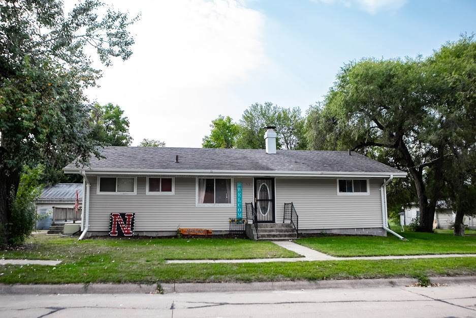515 Pine Street - Photo 1
