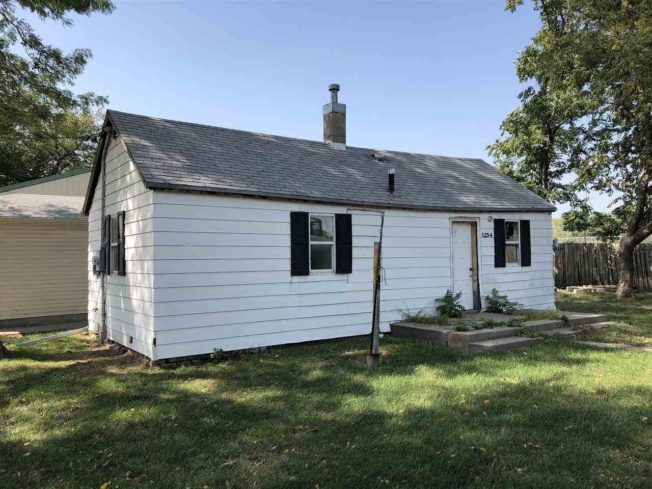 1254 18TH AVENUE - Photo 1