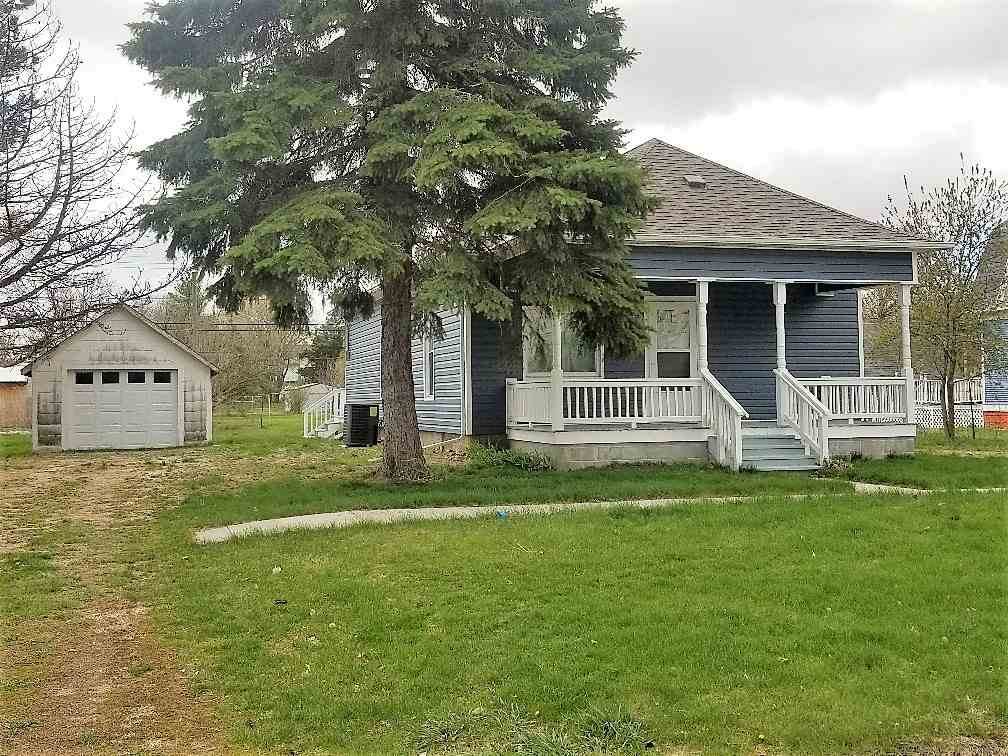 225 Spruce Street - Photo 1