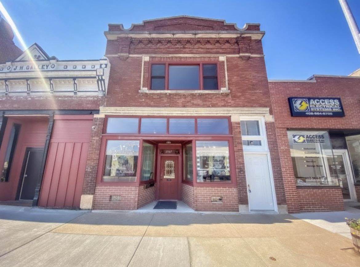 2507 11TH STREET - Photo 1