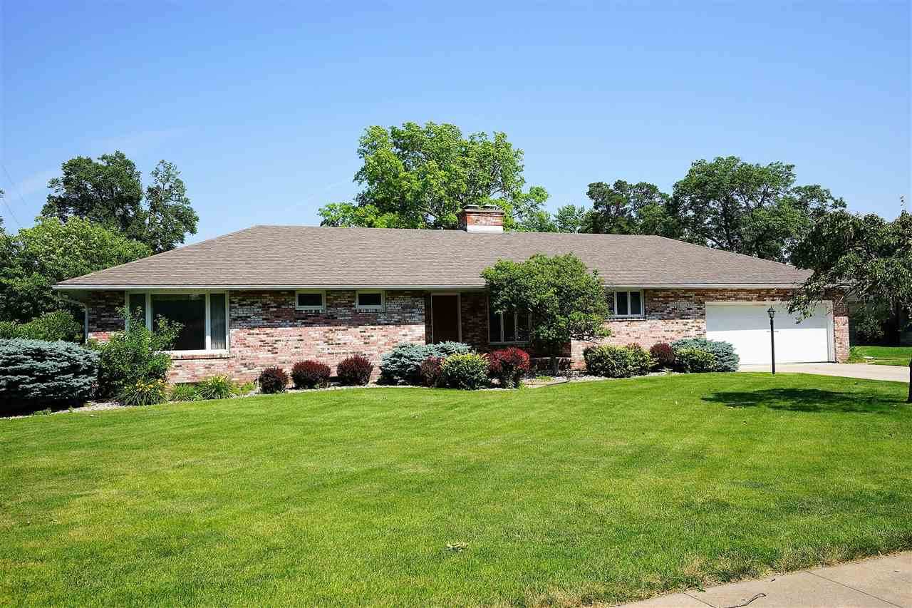111 Parkway - Photo 1