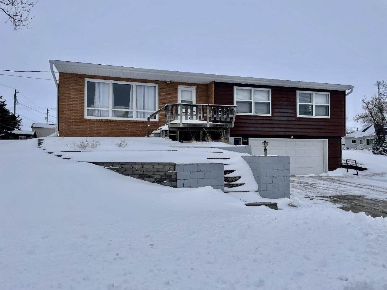 207 Lewis Street - Photo 1