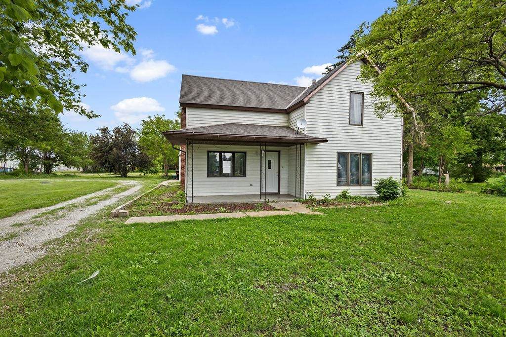 730 Cottonwood - Photo 1
