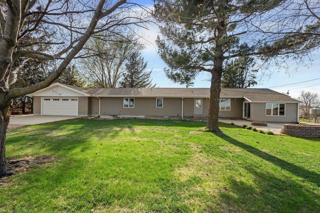 3291 G Road - Photo 1