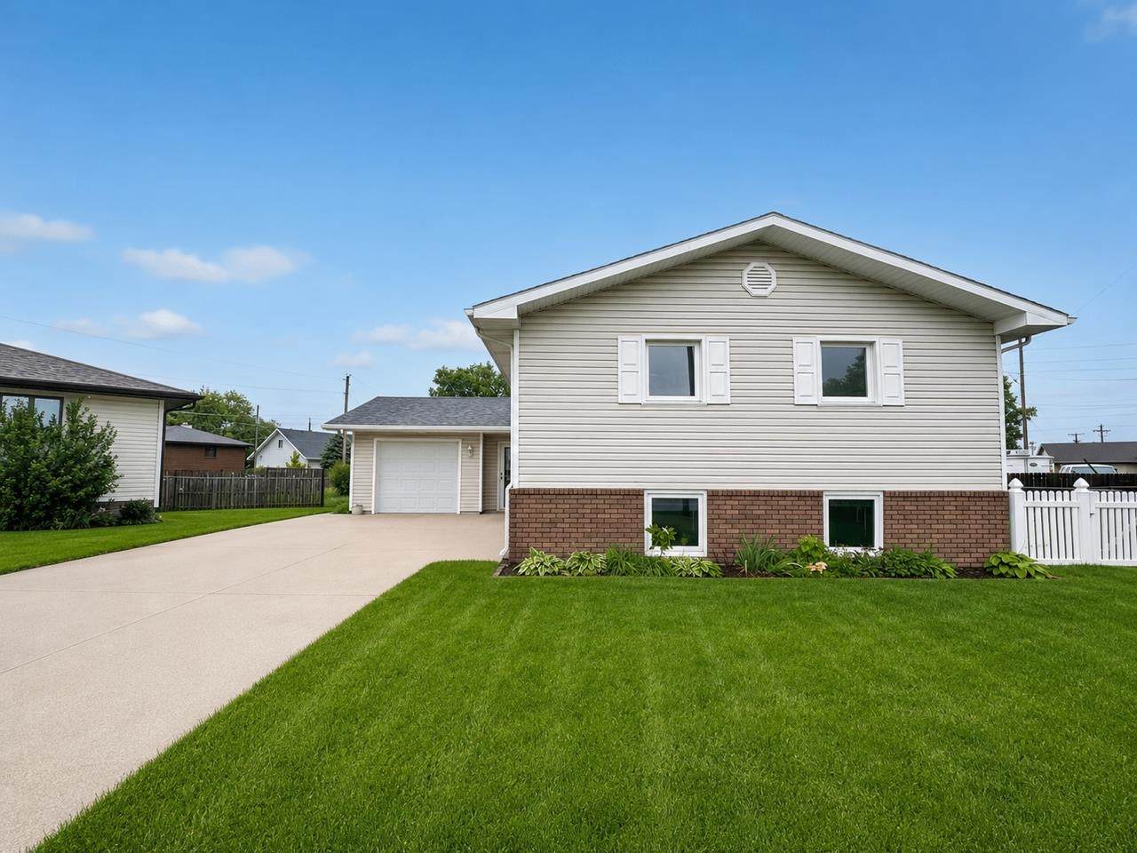 2653 James Place - Photo 1