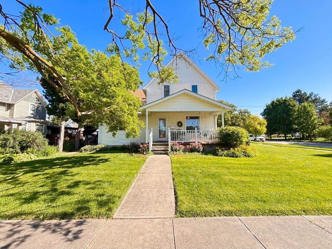 2502 17th Street - Photo 1