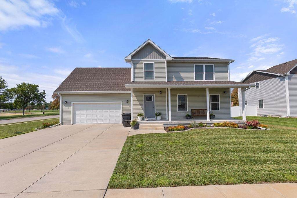 440 3rd Street - Photo 1