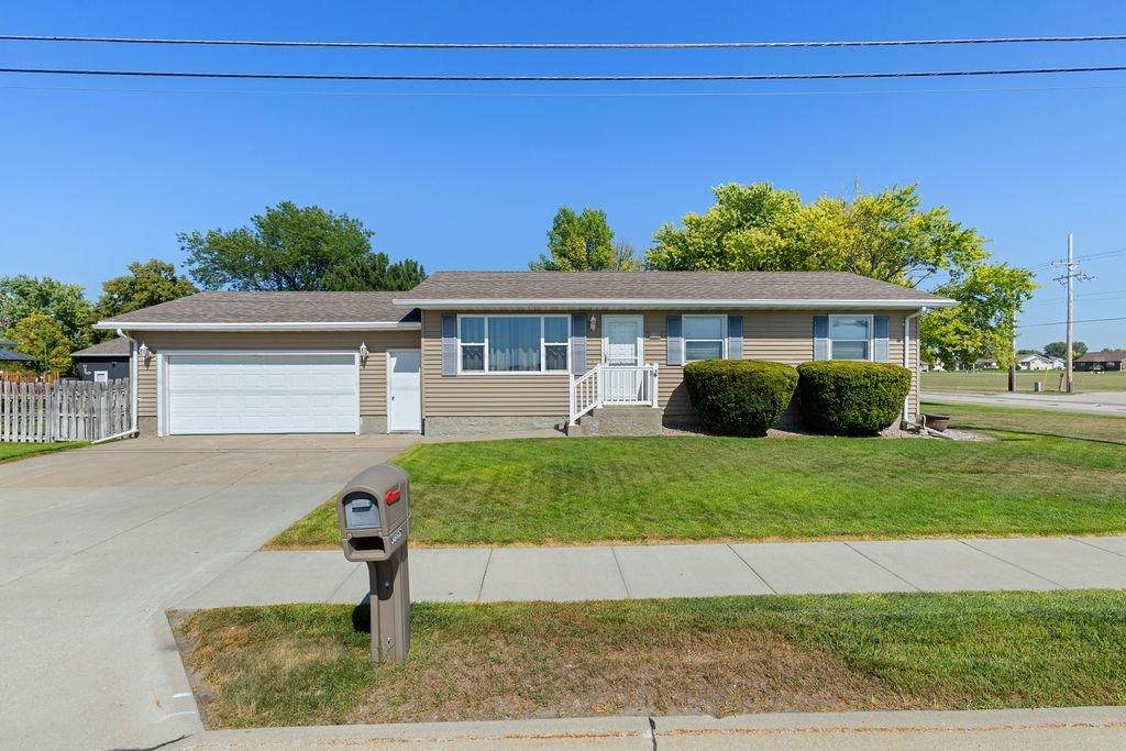 3855 33rd Avenue - Photo 1