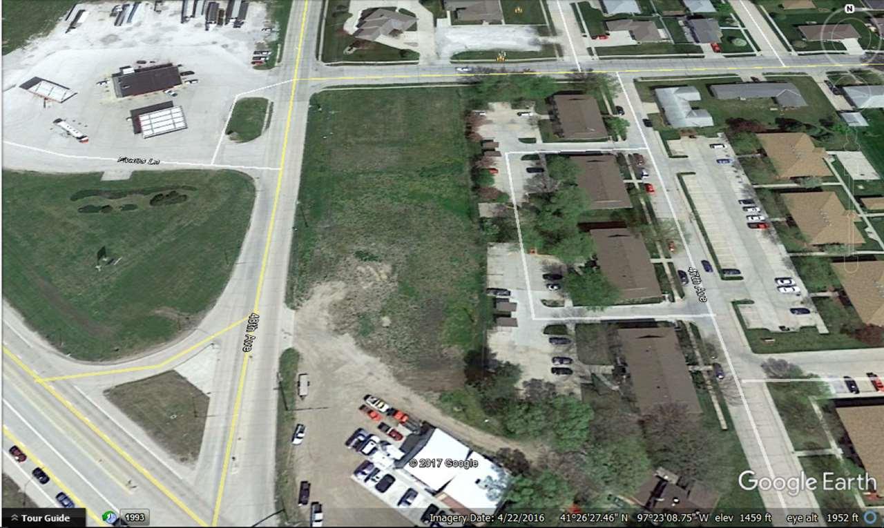 2567 48TH AVENUE - Photo 1