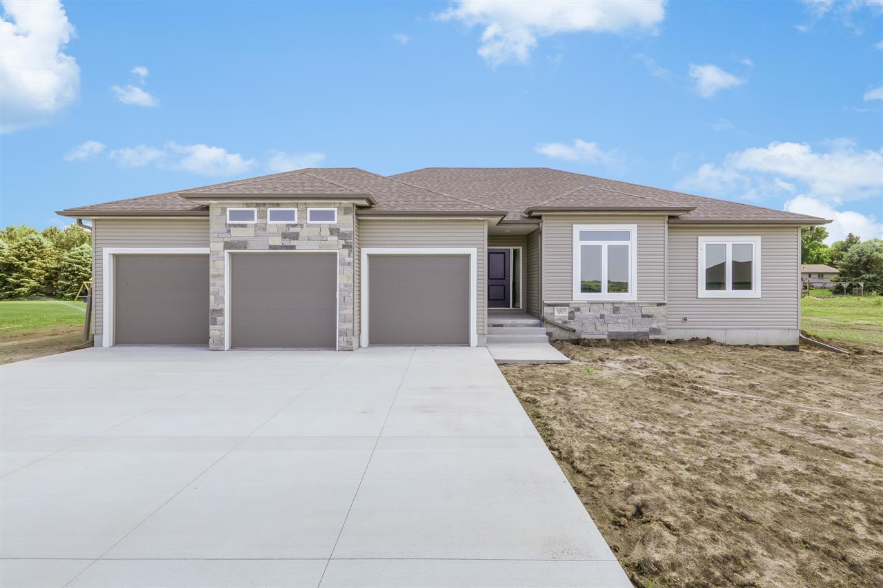 3405 89TH STREET - Photo 1