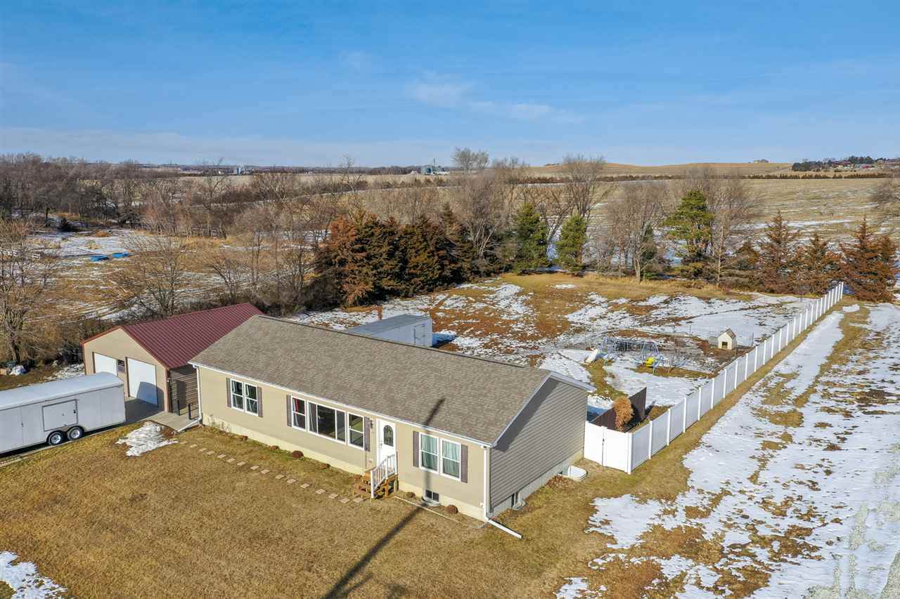 1003 Hardy Street - Photo 1