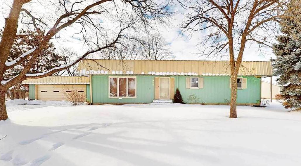 1354 46TH AVENUE - Photo 1