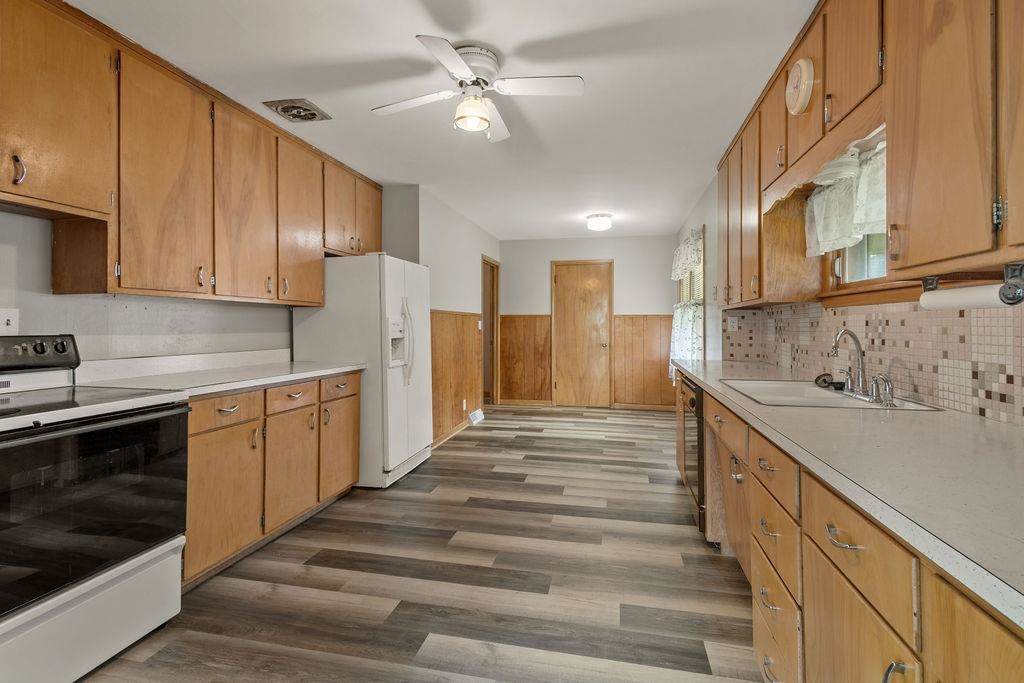 3515 13th Street - Photo 1