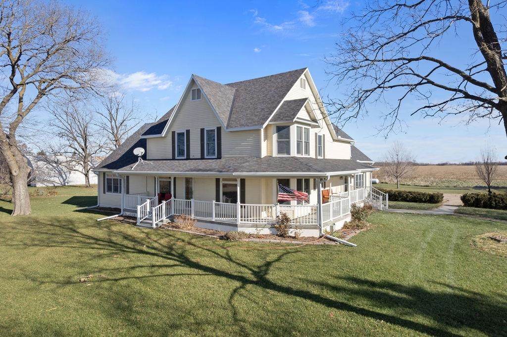 25104 340th Avenue - Photo 1