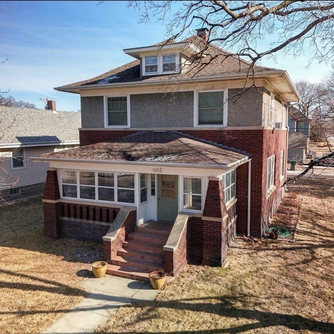 1653 27th Avenue - Photo 1