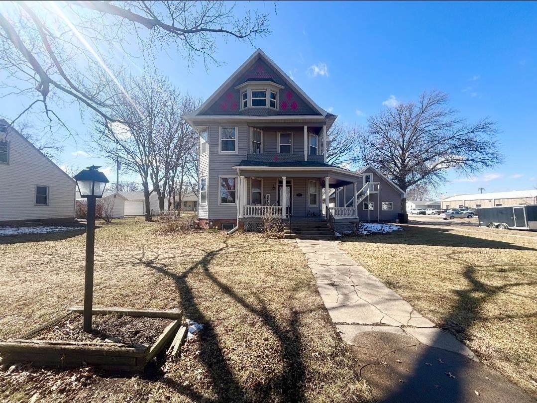 160 Main Street - Photo 1