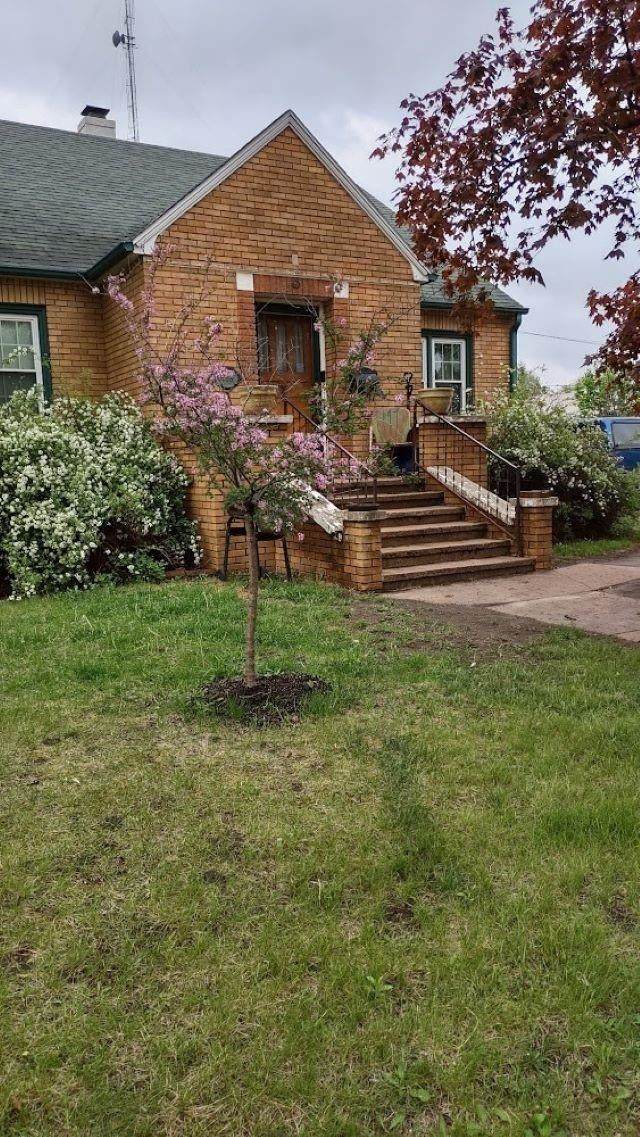 408 10Th St - Photo 1