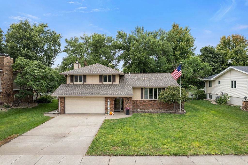 3254 Pershing Road - Photo 1
