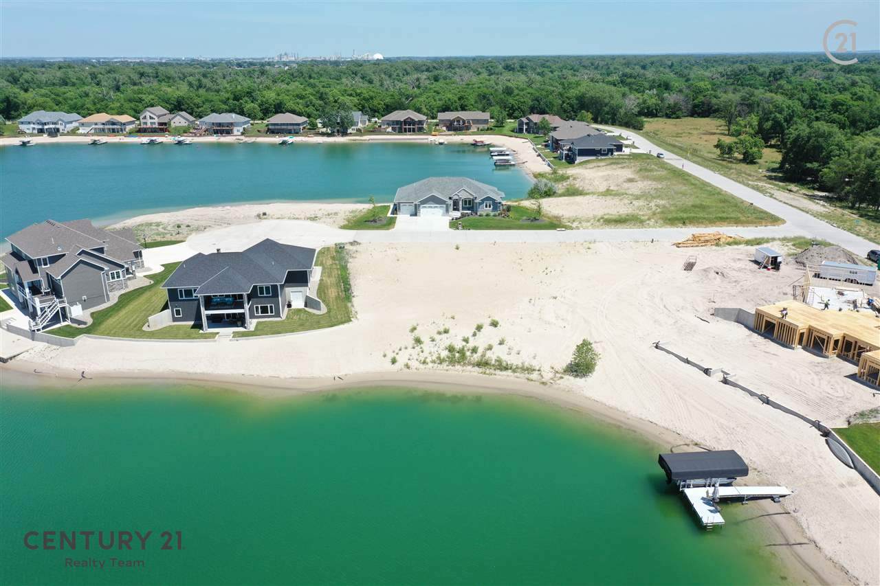 962 Red Cedar Lane - Photo 1