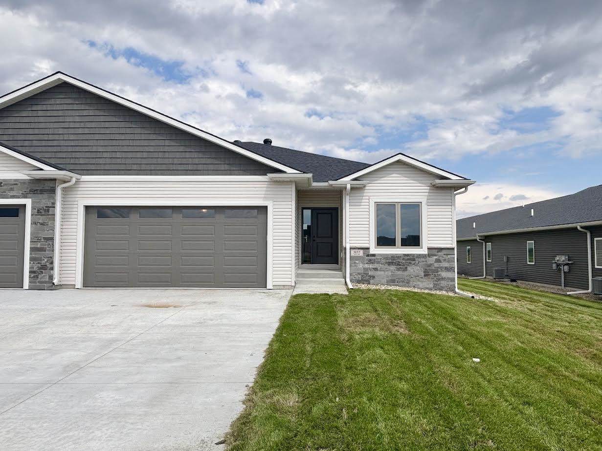 3157 Adele Drive - Photo 1
