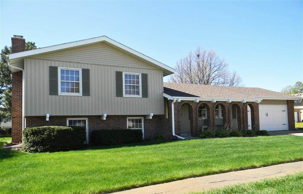 3011 29th Street - Photo 1