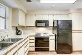 210 Oak Bay - Photo 11