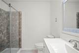 318 Cotter Avenue - Photo 34
