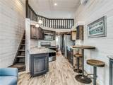 1100 Port Street - Photo 2