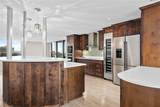 715 S Upper Broadway Street - Photo 16