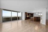 715 S Upper Broadway Street - Photo 8