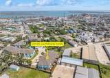 247 Roberts Avenue - Photo 39