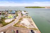 90 Bayshore - Photo 2