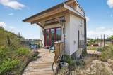 600 Oaks Avenue - Photo 6