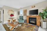 600 Oaks Avenue - Photo 9