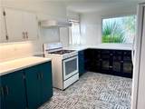 325 Oaks Avenue - Photo 10