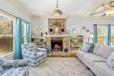 541 Robindale - Photo 8